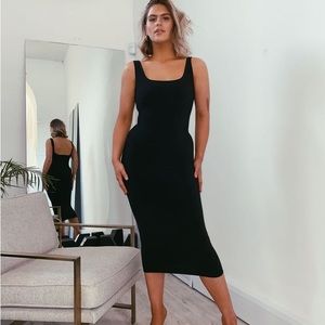 AYM - Kaiyo Maxi Dress - Midnight Black - XS